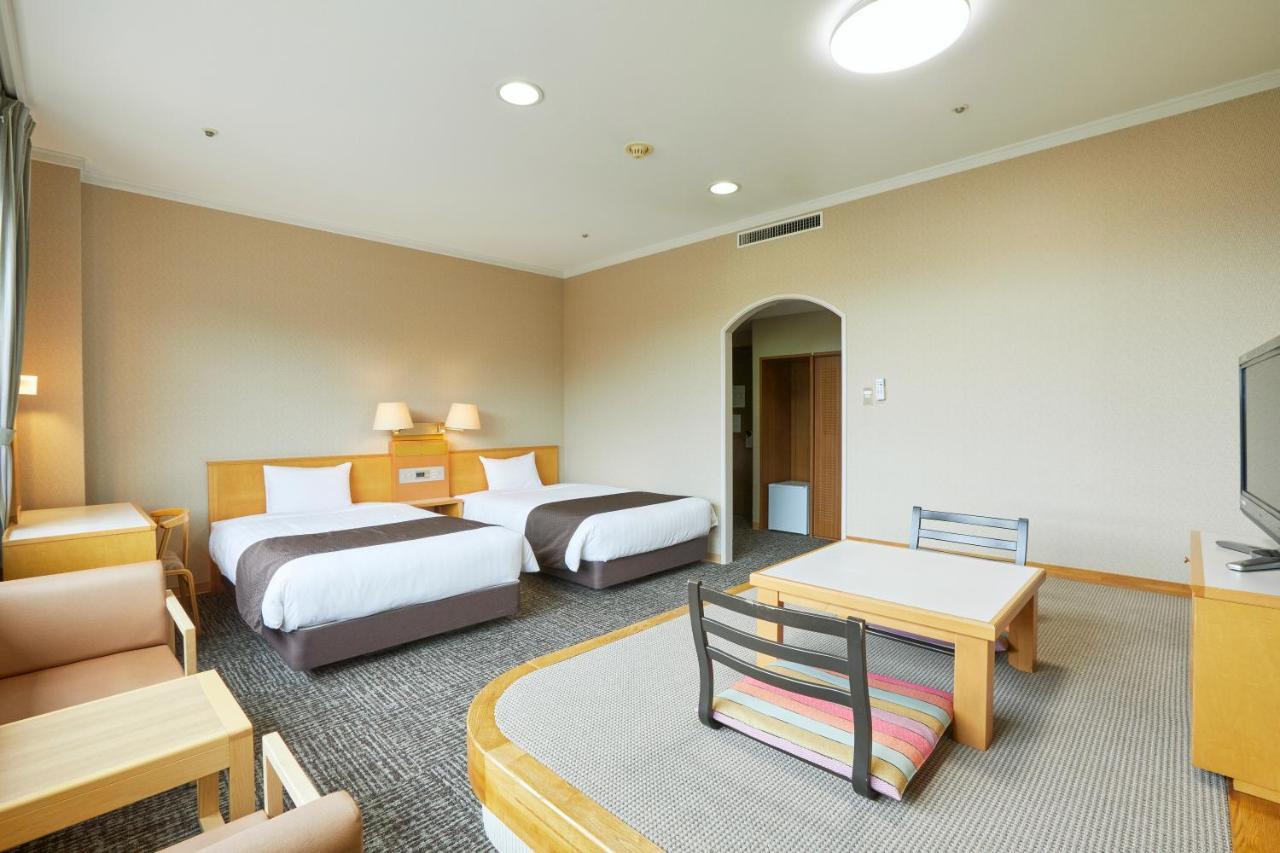 Kamenoi Hotel Kitsuregawa Sakura  Exteriör bild